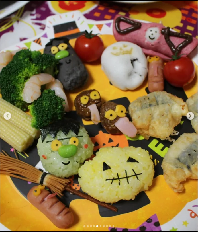 Halloween faces in the table photographs — Haruru’s photograph