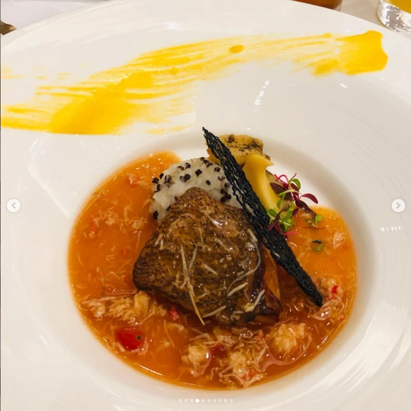 Good food and plenty of desserts — Haruru’s photograph