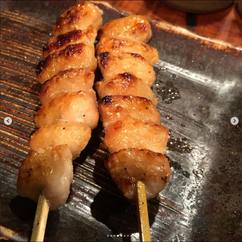 Skewers and yellowtail sashimi — Haruru’s photograph