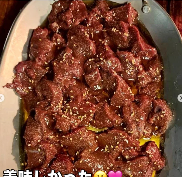 A variety of meals in the photographs — Haruru’s photograph