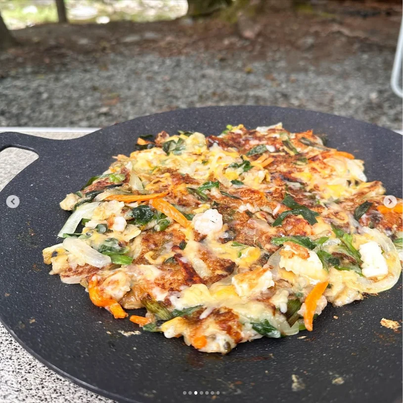 海鮮チヂミと、海鮮バター焼きも — ハルルの写真
