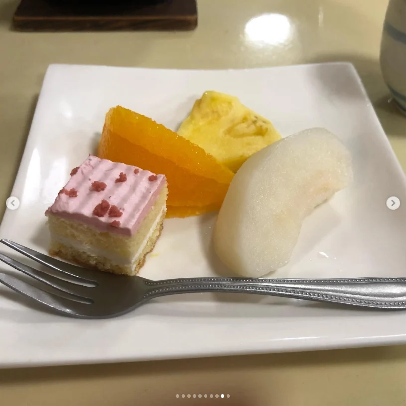 食事の写真に残る器と盛り付け — ハルルの写真