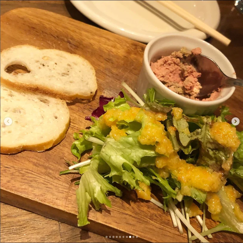 Two more stops, with no room for ramen — Haruru’s photograph