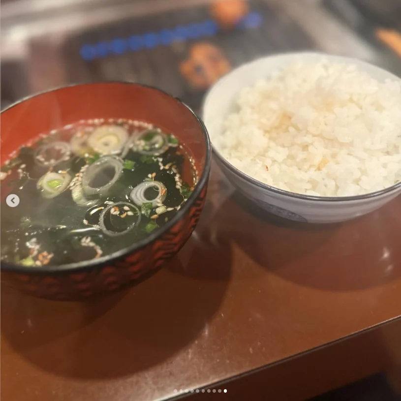An evening of conversation and laughter — Haruru’s photograph