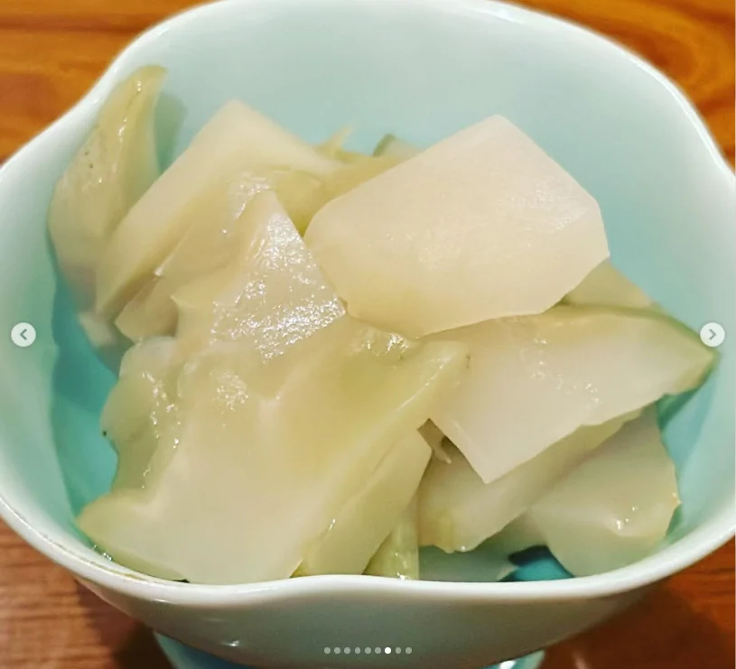 Salad and meat dishes made it a generous meal — Haruru’s photograph