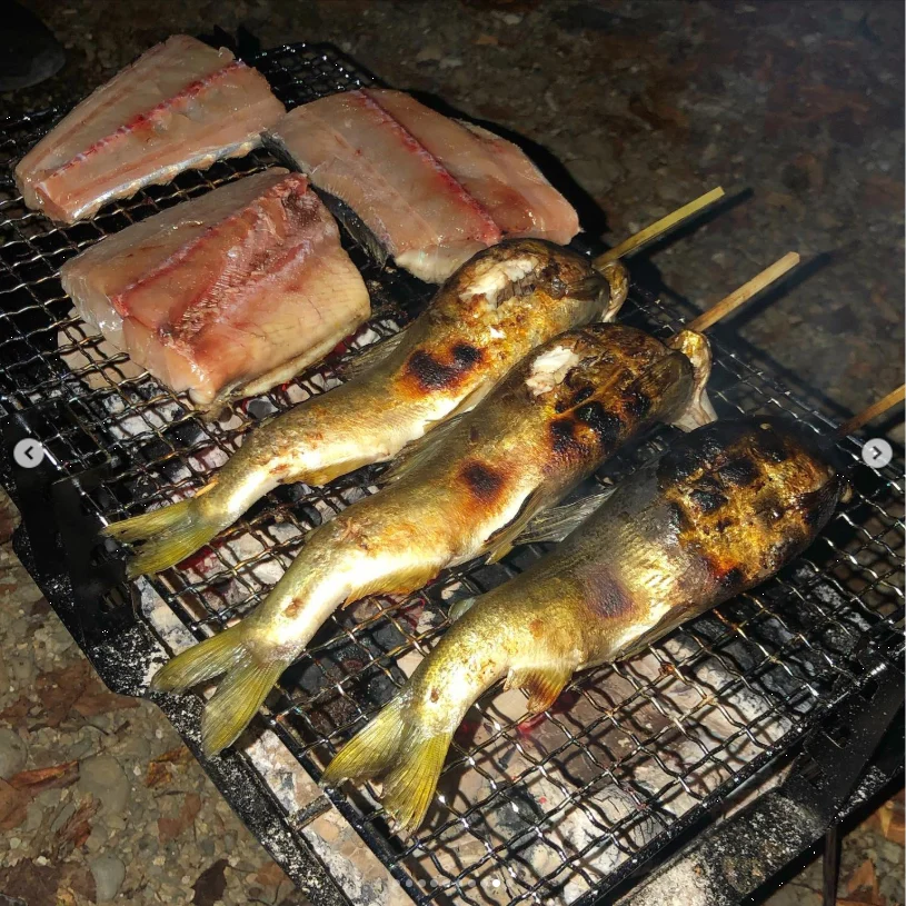 Cooking and eating, one after another — Haruru’s photograph