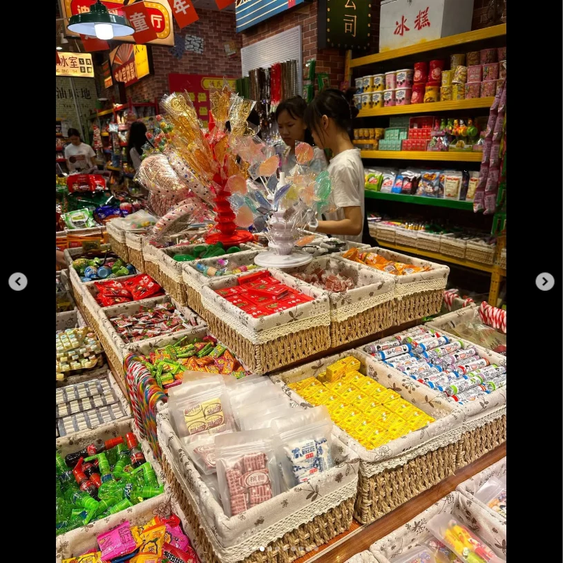 Plenty to look at without trying everything — Haruru’s photograph