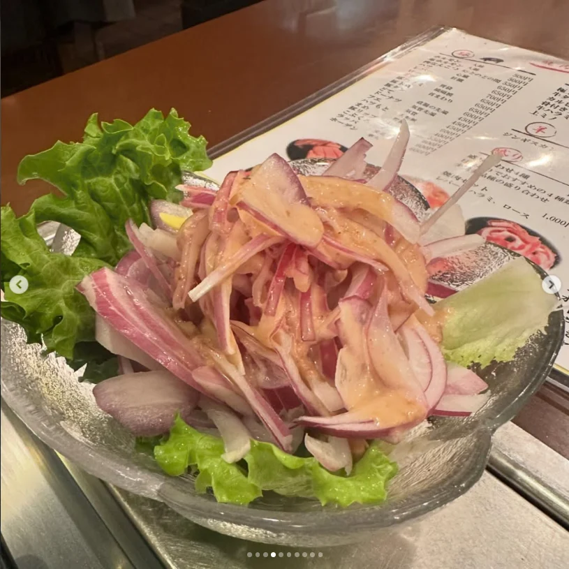 An evening of conversation and laughter — Haruru’s photograph