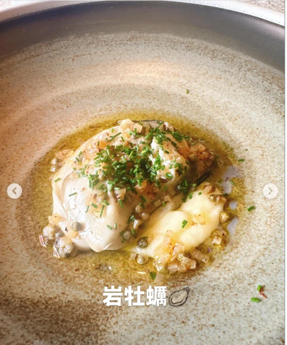 聽每一道的說明，比平常更慢地品嚐 — Haruru 的照片