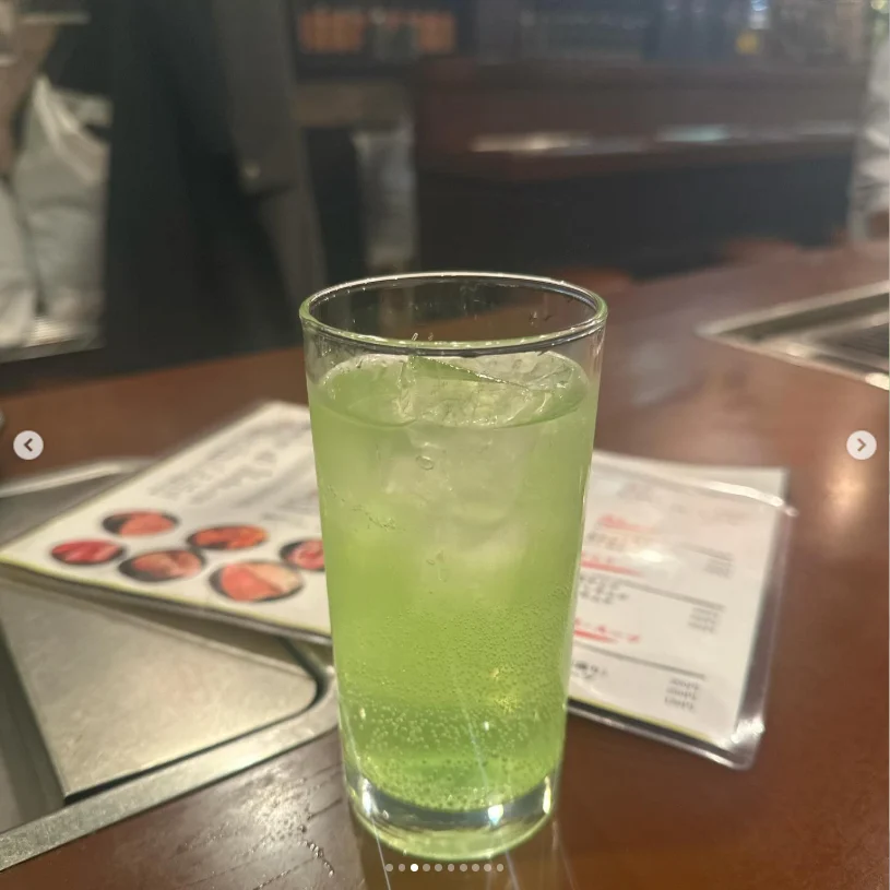 An evening of conversation and laughter — Haruru’s photograph