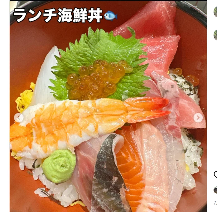 いつもの店で生牡蠣を。食事の写真と、ライブを待つ気持ち — ハルルの写真