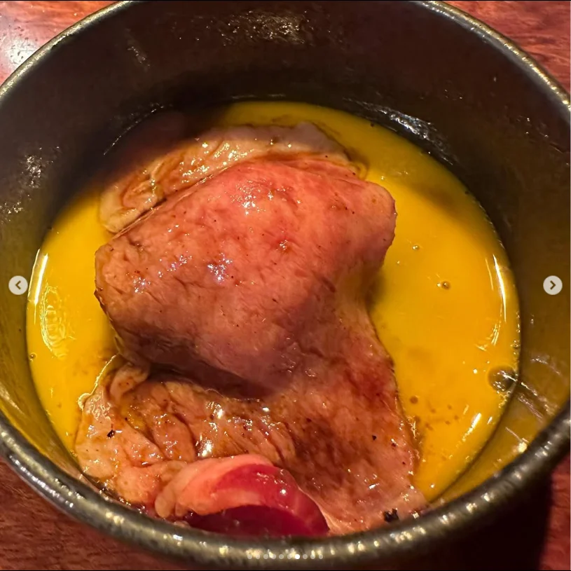 Twelve kinds of meat, each seasoned differently — Haruru’s photograph