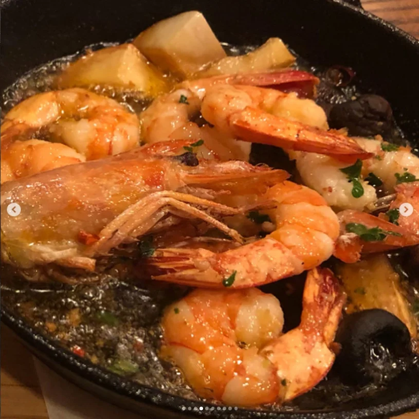 Enjoying every dish — Haruru’s photograph