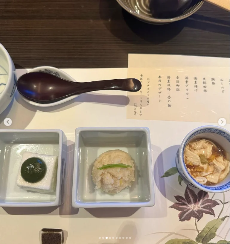 Enjoying each dish — Haruru’s photograph